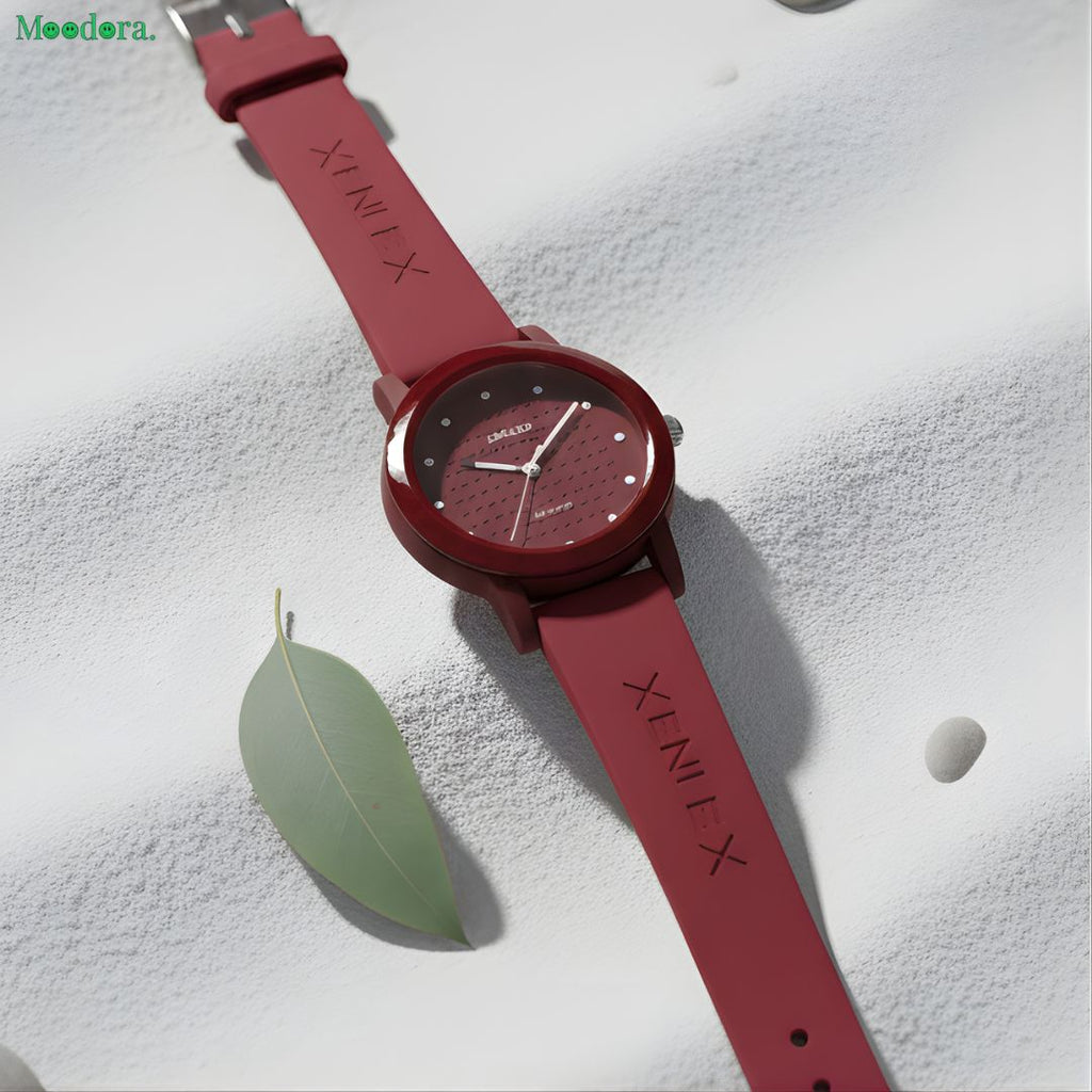 Moodora Ladies Waterproof Watch – Elegant Round Dial with Soft Strap